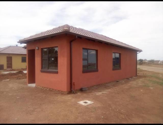 3 BEDROOM HOUSE FOR SALE IN SOSHANGUVE EAST